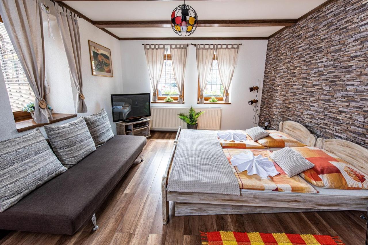 Penzion Aurel Liptovský Ján Exterior foto