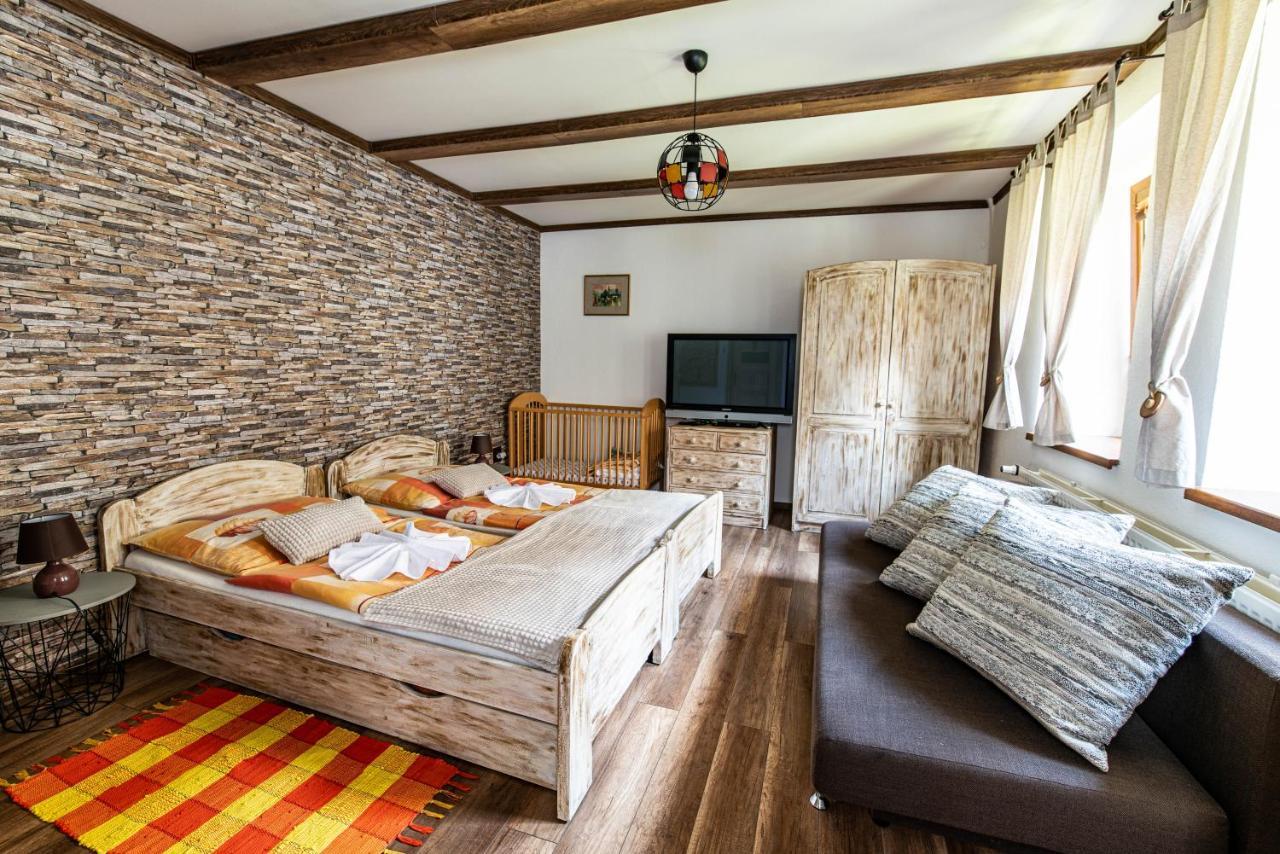 Penzion Aurel Liptovský Ján Exterior foto